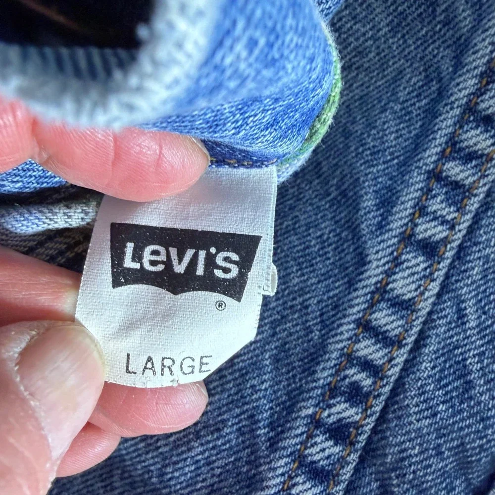 Vintage Levis 70699-0289 Plaid Flannel Lined Denim Trucker Jacket Mens Large USA